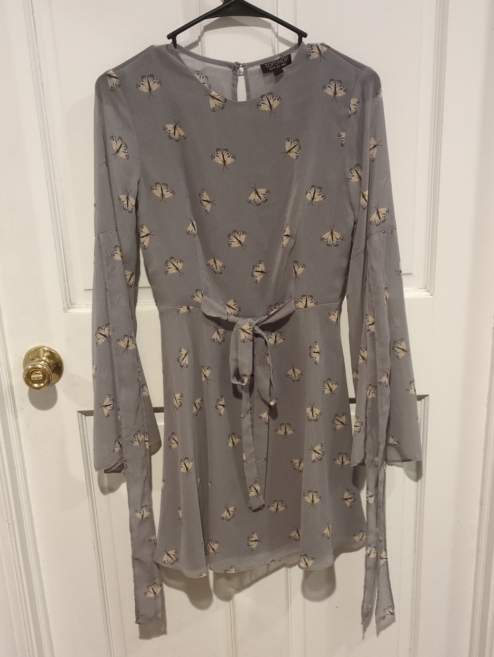 Topshop Gray Long-Sleeve Tie-Waist Dress